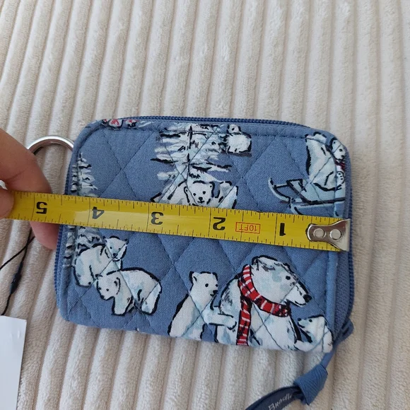 Quilted Blue Polar Bear Keychain Wallet Vera Bradley RFID Petite Zip-Around - Picture 5 of 5